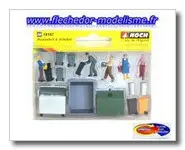 5 personnes s'occupant des poubelles NOC