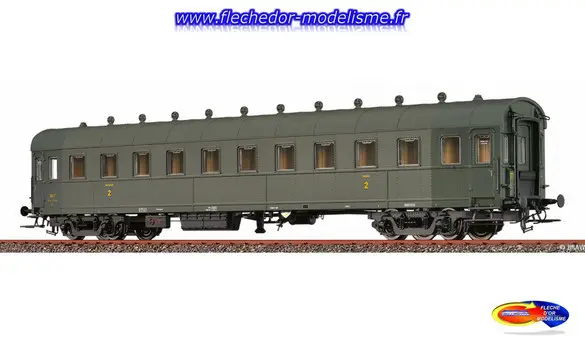 Voiture voyageurs B SNCF Ep.III BRAWA