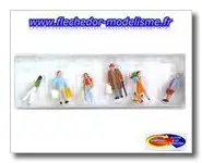 6 personnages en sortie de magasins PREI