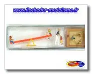 1 maman et 7 enfants jouant PREISER