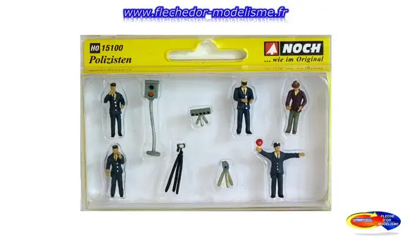 5 personnages dont 4 policiers NOCH