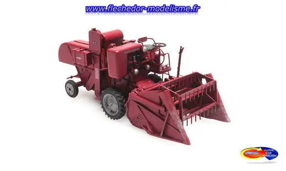 Moissonneuse batteuse MF830 ARTITEC