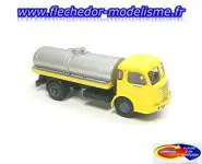 Camion Panhard Movic Citerne REE