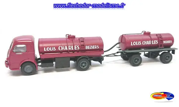 Camion Panhard Citerne-Remorque REE