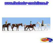 4 cavaliers et chevaux NOCH