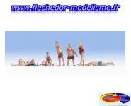 6 baigneurs sur la plage NOCH