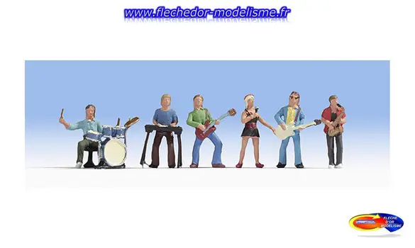 Groupe de 5 musiciens, 1 chanteuse NOCH