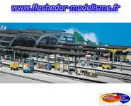 2 quais de gare proposés par FALLER. Dim