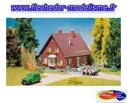 Maison en briques rouges FALLER