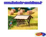 Abri pour chevalets de foin NOCH