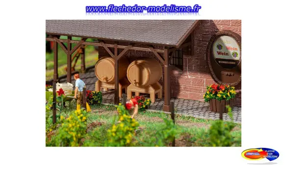 2 fûts en bois et 2 baquets FALLER