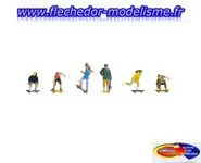 6 figurines avec skateboards NOCH