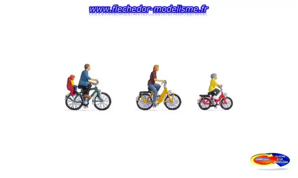 Famille en balade à vélo NOCH