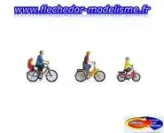 Famille en balade à vélo NOCH