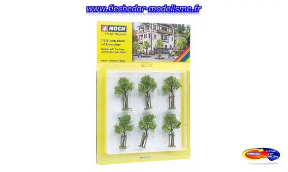 6 jeunes arbres avec tuteurs NOCH