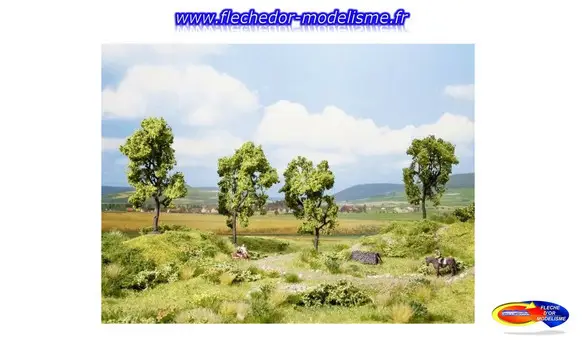 4 poiriers hauteur 11,5cm NOCH