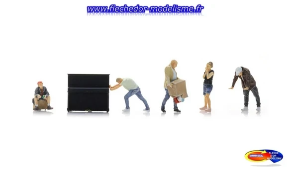 5 personnages thème déménageurs ARTITEC