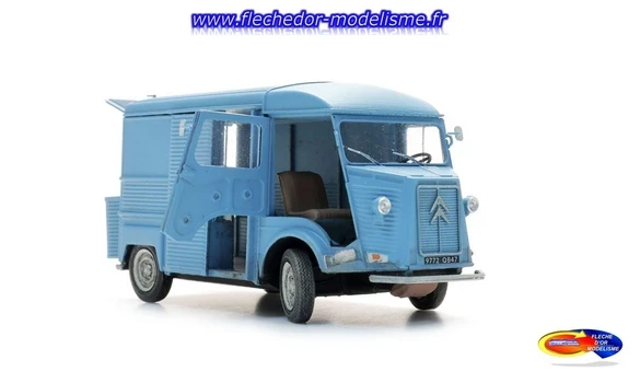 Citroën HY bleu ambulant ARTITEC