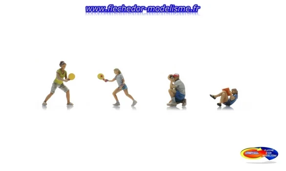 La vie au camping en jouant ARTITEC