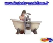 Femme baignant un enfant NOCH