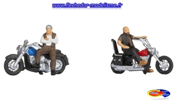 2 bikers à moto NOCH