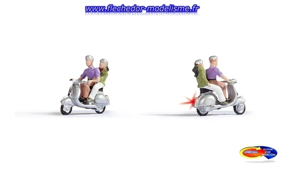 1 scootériste & passager feux fonct NOCH