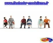 6 figurines "assises" NOCH