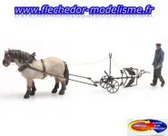 Cheval avec charrue ARTITEC