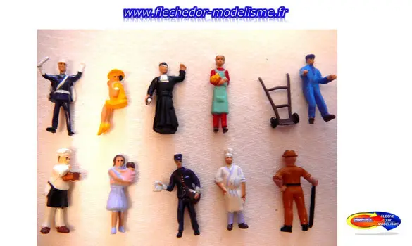 10 figurines exclusives HO NOREV lot 1